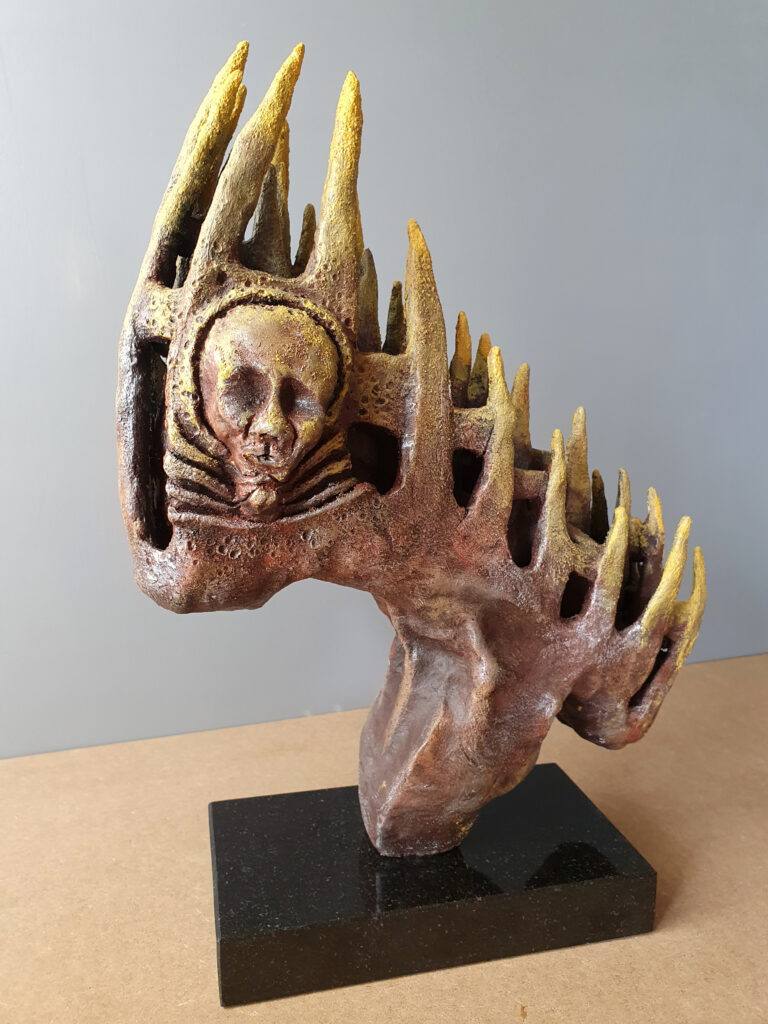 Sen ostrodrzewa – ceramika, granit